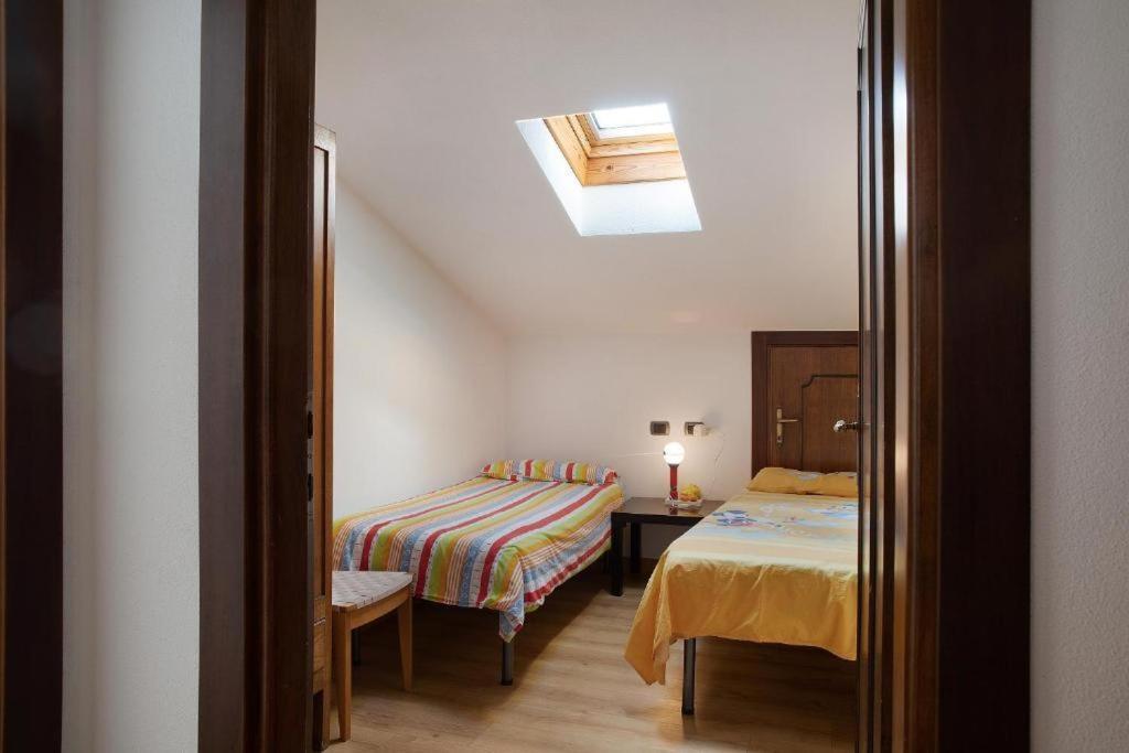 Atirano Villa Luaran gambar